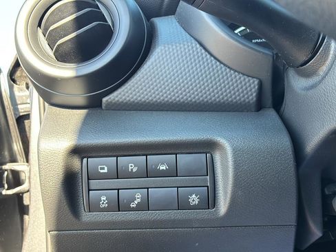 Used 2025 Nissan Kicks Play S FWD image 25