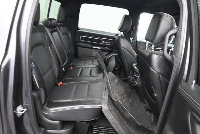 Used 2023 RAM 1500 Laramie AWD/4WD image 6