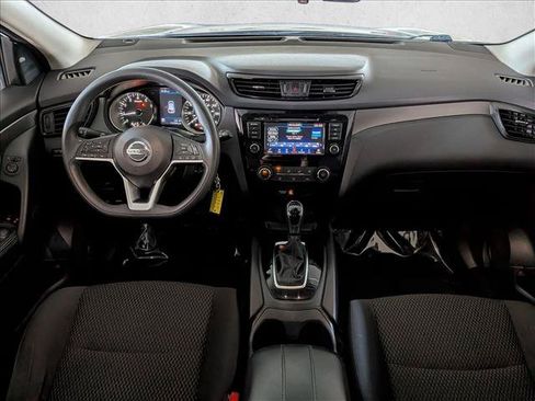 Used 2020 Nissan Rogue Sport S w/ Appearance Package FWD image 16