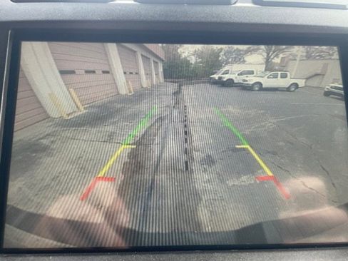 Used 2017 Ford F250 Lariat w/ Lariat Value Package image 16