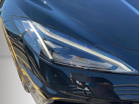 Used 2023 Chevrolet Corvette Stingray Preferred Cpe w/ Z51 Performance Package RWD image 29