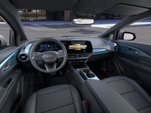 New 2026 Chevrolet Equinox EV LT image 15