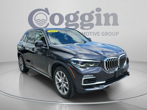 Used 2019 BMW X5 xDrive40i w/ Premium Package 2 AWD/4WD image 4