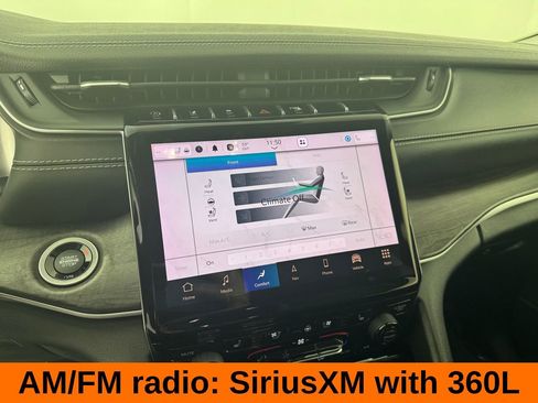 Used 2023 Jeep Grand Cherokee L Limited w/ Luxury Tech Group II image 18