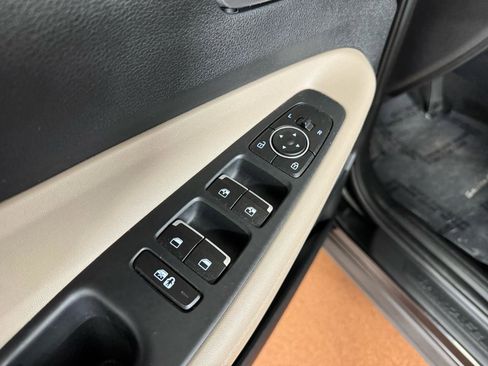 Used 2023 Hyundai Santa Fe SEL image 16