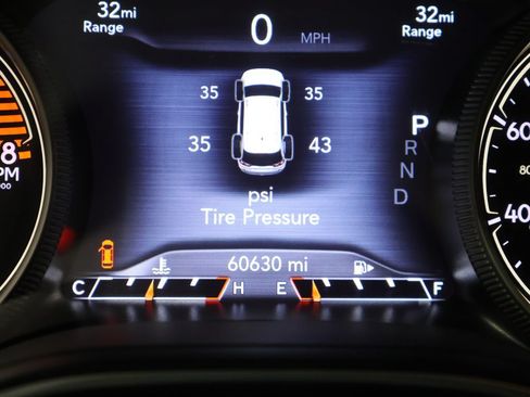 Used 2021 Jeep Cherokee Latitude Lux 80th Anniv w/ Quick Order Package 26U 80TH AWD/4WD image 43