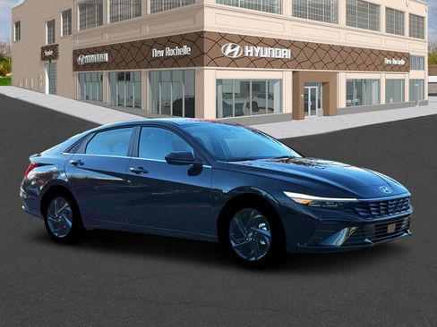 New 2026 Hyundai Elantra SEL Sport Premium image 10