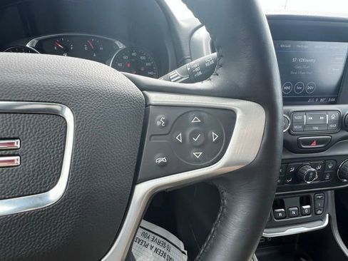 Used 2018 GMC Terrain SLT w/ Preferred Package image 11