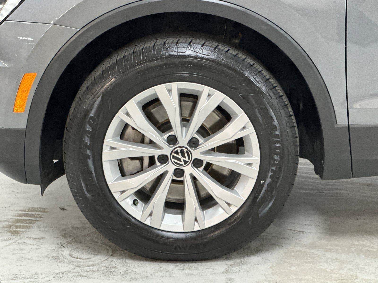 Used 2020 Volkswagen Tiguan S FWD image 23