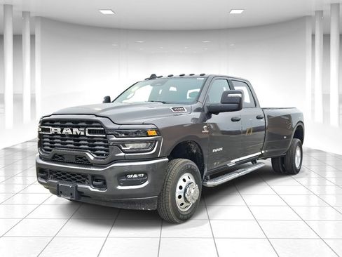 New 2026 RAM 3500 Big Horn image 7