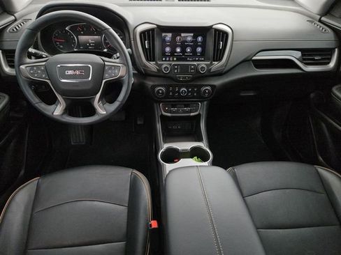 Used 2024 GMC Terrain AT4 image 6