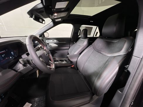 New 2026 Ford Explorer ST w/ Sun And Sound Package image 13