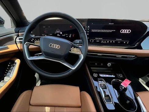 Used 2023 Audi Q5 2.0T Premium Plus w/ Premium Plus Package AWD/4WD image 5
