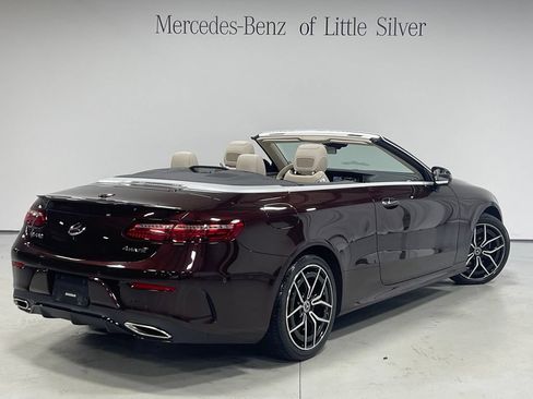 Used 2023 Mercedes-Benz E 450 4MATIC Cabriolet image 9