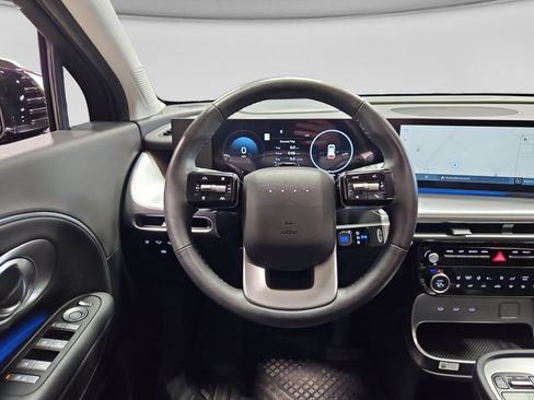 Used 2026 Hyundai Ioniq 9 SEL image 8