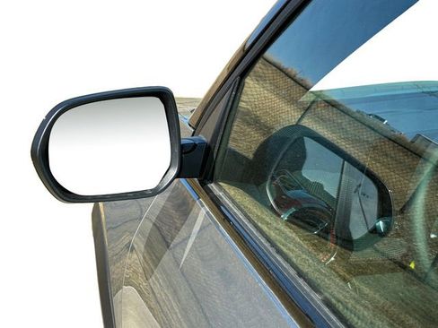 New 2026 Chevrolet Equinox RS w/ Convenience Package III image 10