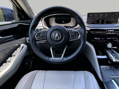 Certified 2022 Acura MDX FWD w/ Technology Package image 6