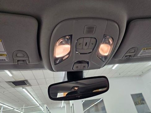 Used 2019 Jeep Compass Limited image 26