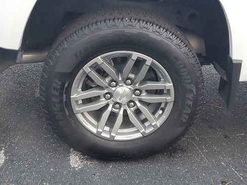 Certified 2024 Chevrolet Colorado LT w/ LT Convenience Package image 7