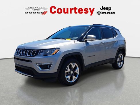 Used 2020 Jeep Compass Limited AWD/4WD image 8
