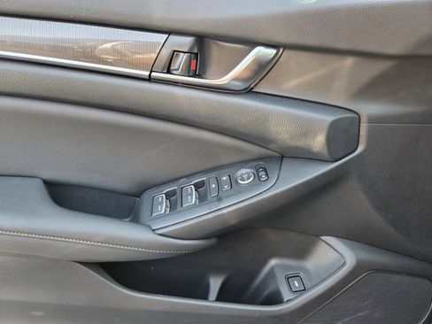 Used 2020 Honda Accord Sport image 24