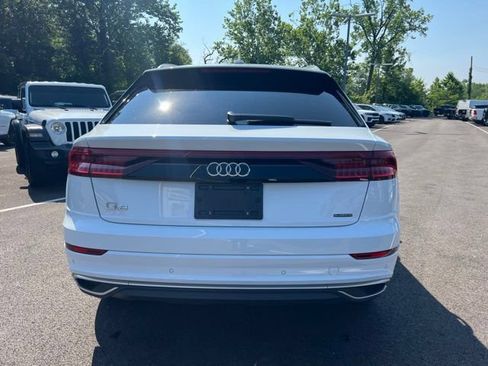 Used 2022 Audi Q8 Premium AWD/4WD image 31