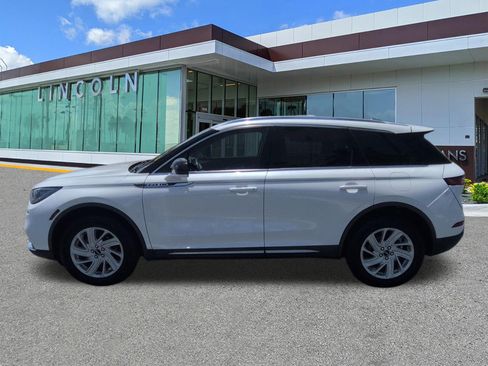 Certified 2020 Lincoln Corsair FWD image 8