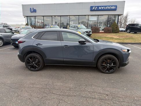 Used 2024 MAZDA CX-30 AWD 2.5 S w/ Preferred Package image 2