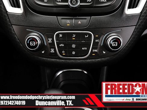 Used 2024 Chevrolet Malibu LT FWD image 22