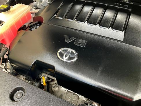 Used 2010 Toyota RAV4 Sport w/ Sport Appearance Pkg AWD/4WD image 29