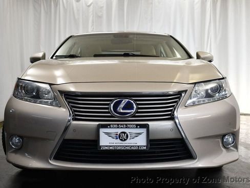 Used 2013 Lexus ES 300h image 60