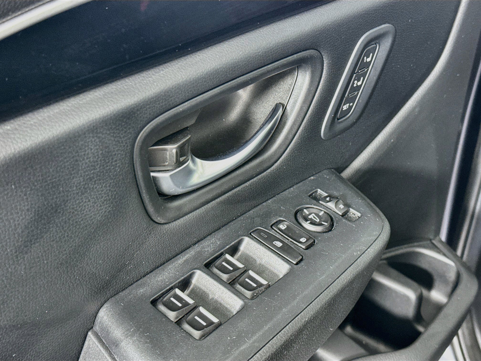 Certified 2024 Honda Pilot Touring image 18