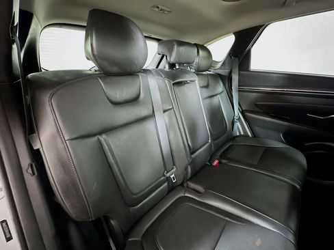 Used 2024 Hyundai Tucson Limited image 27