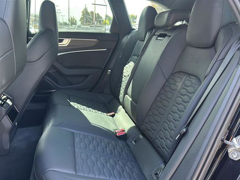 Used 2026 Audi RS 6 performance AWD/4WD image 9