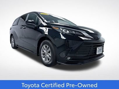 Certified 2025 Toyota Sienna XLE w/ XLE Plus Package