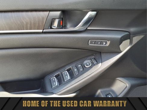 Used 2021 Honda Accord Touring image 13