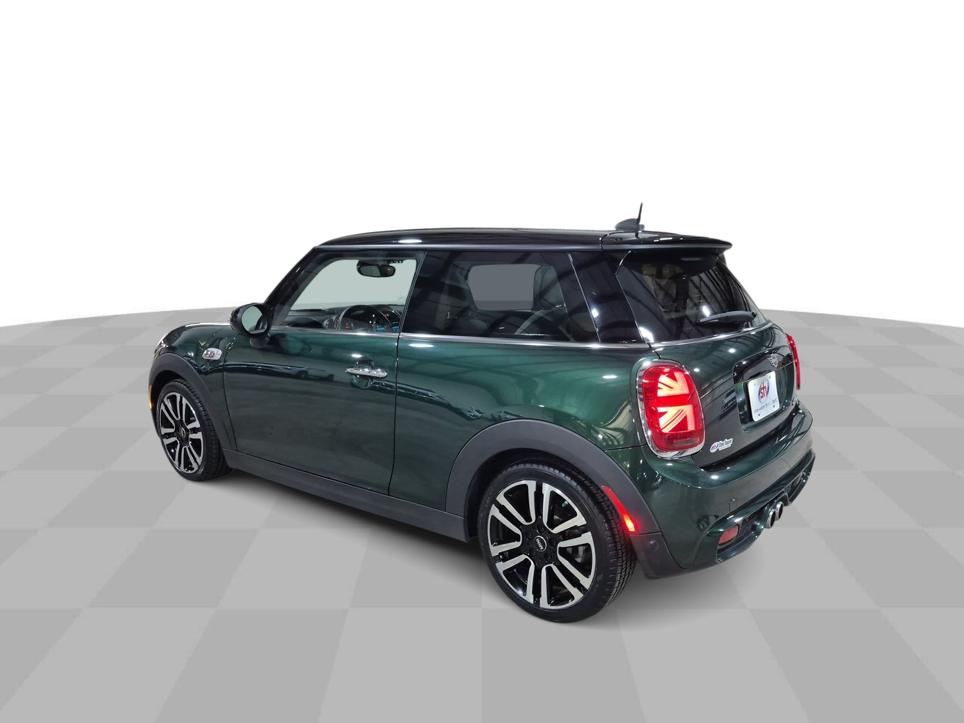 Used 2019 MINI Cooper S w/ Storage Package FWD image 7