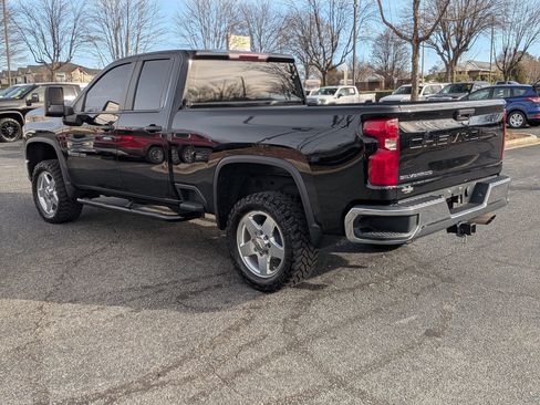 Certified 2022 Chevrolet Silverado 2500 W/T image 7
