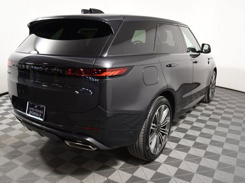 New 2026 Land Rover Range Rover Sport Dynamic SE AWD/4WD image 6