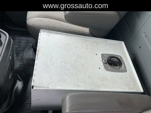 Used 2016 Chevrolet Express 3500 Extended RWD image 13