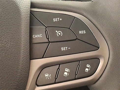 Used 2022 Jeep Cherokee Limited w/ Elite Package image 23