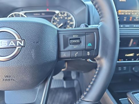 Certified 2025 Nissan Rogue SV w/ SV Premium Package image 18