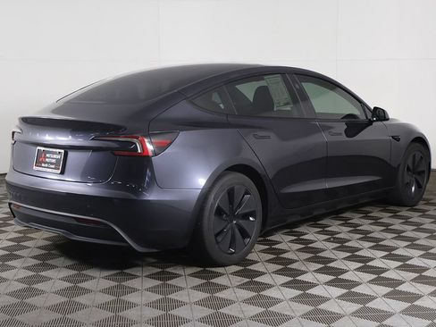 Used 2024 Tesla Model 3 Long Range RWD image 15