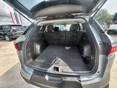 Used 2025 Chevrolet Blazer LT FWD image 25