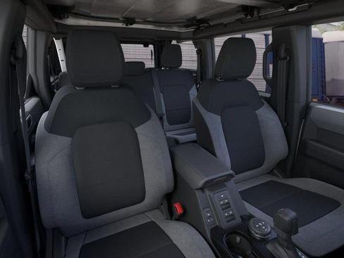 New 2026 Ford Bronco 4-Door AWD/4WD image 10