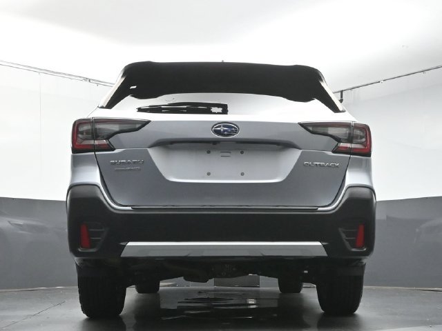 Used 2021 Subaru Outback Limited w/ Popular Package #2 AWD/4WD image 42