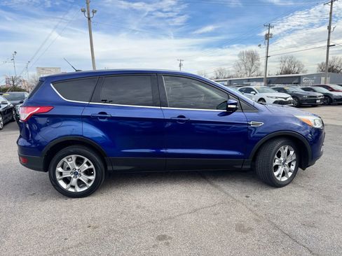 Used 2013 Ford Escape SEL image 2