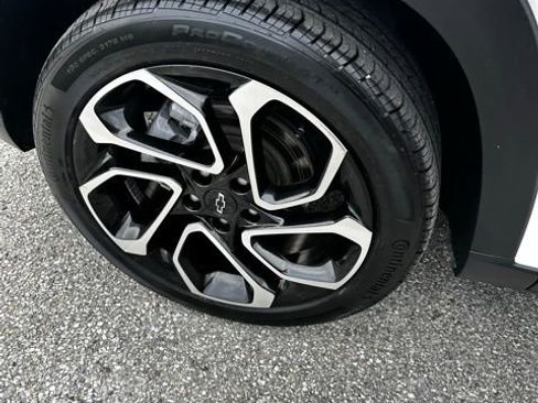 Used 2024 Chevrolet Trax RS w/ Driver Confidence Package image 12