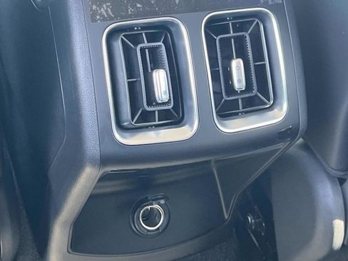New 2026 Kia Sorento S FWD image 18