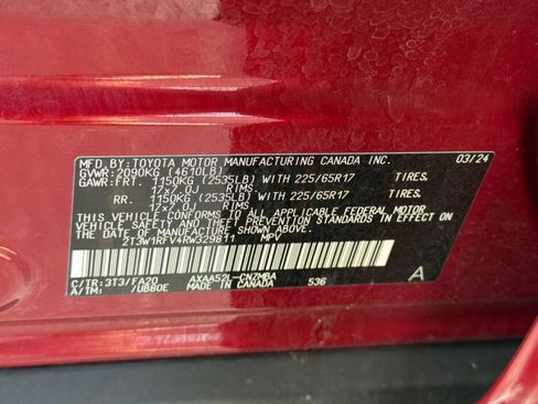 Used 2024 Toyota RAV4 XLE FWD image 27